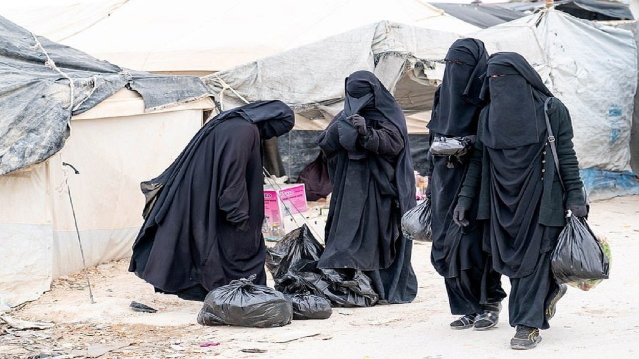 روایت وحشتناک یک عکاس از زندان مرگ و اردوگاه زنان داعش+ تصاویر