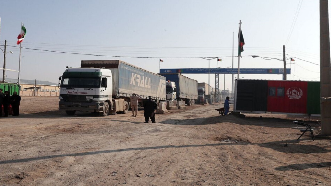 افزون‌بر۹۵۰ هزار تن کالا از بازارچه‌های مرزی استان صادر شده است