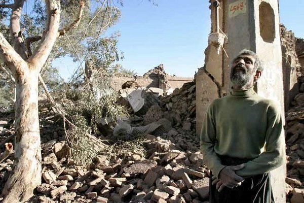 بازخوانی خاطراتی سوزناک از زلزله بم
