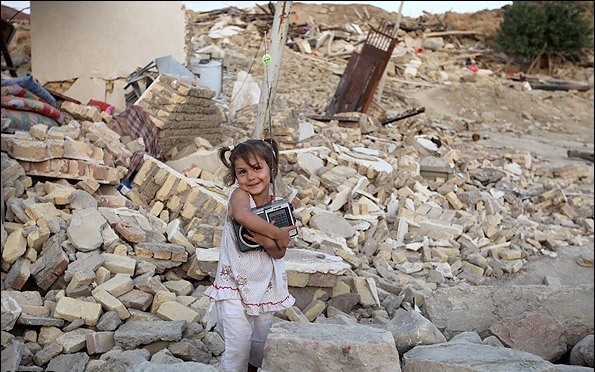 بازخوانی خاطراتی سوزناک از زلزله بم
