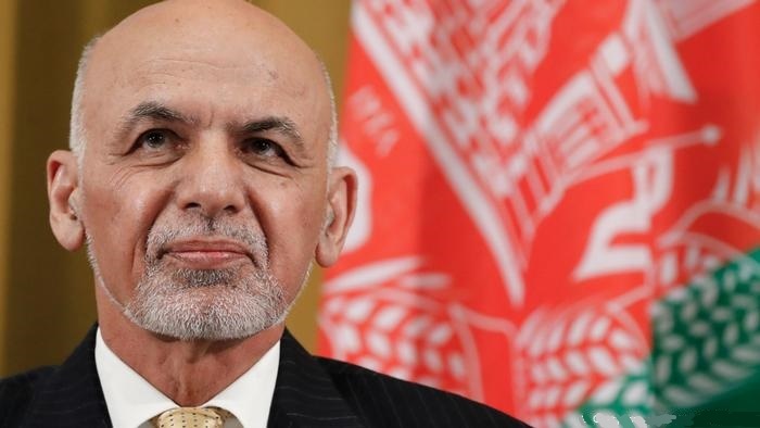 گفتگوی تلفنی اشرف غنی با رئیس جمهور قرقیزستان