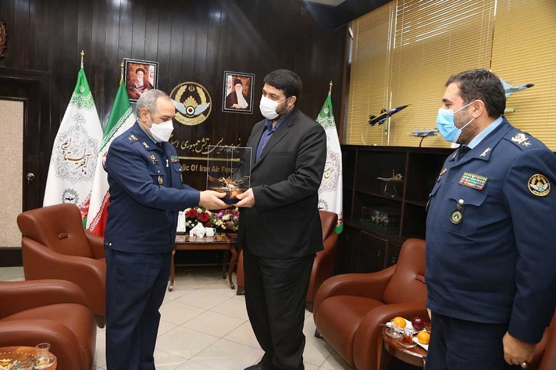 رئیس اورژانس کشور با فرمانده نیروی هوایی ارتش دیدار کرد
