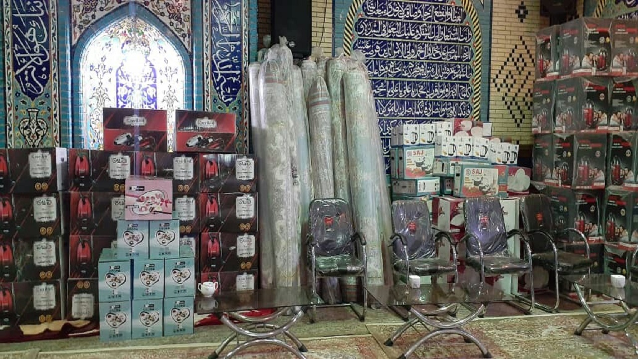 اهداء  ۱۸سری جهیزیه به نیازمندان حاشیه شهر مشهد