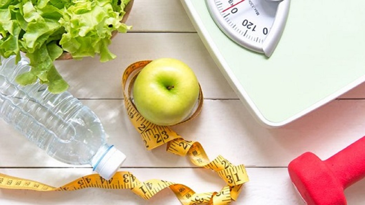 ۱۰ ماده غذایی که به کاهش وزن خانم‌ها کمک می‌کند