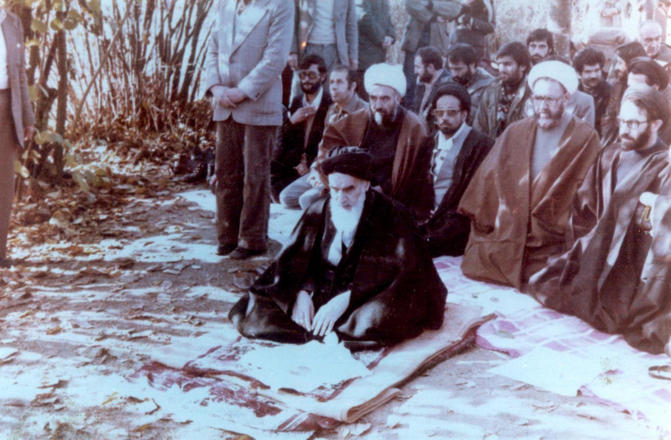 روحانی که موفق شد مهمترین جایزه ادبی جهان را کسب کند