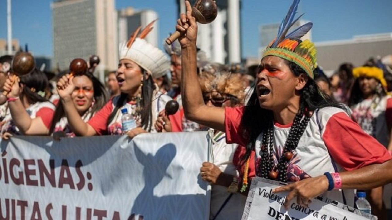 شکایت رهبران بومی برزیل علیه جنایات بشری بولسونارو به دادگاه لاهه