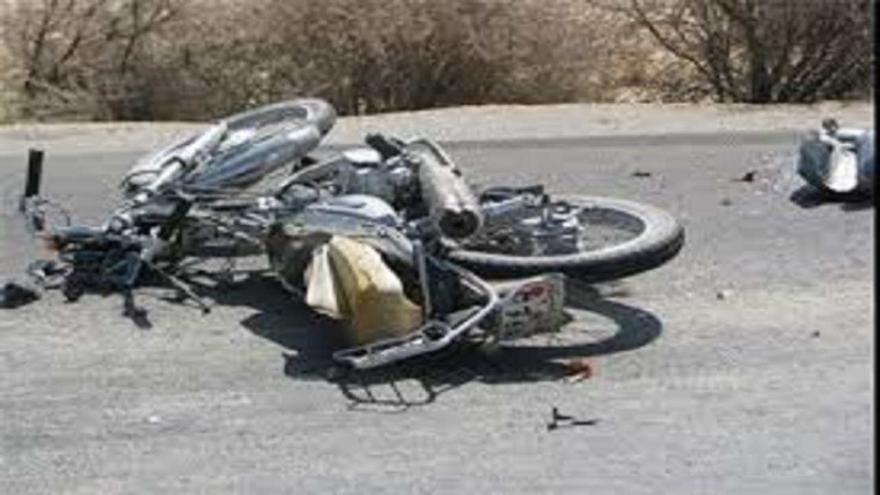 برخورد مرگبار موتورسیکلت با درخت در آرادان