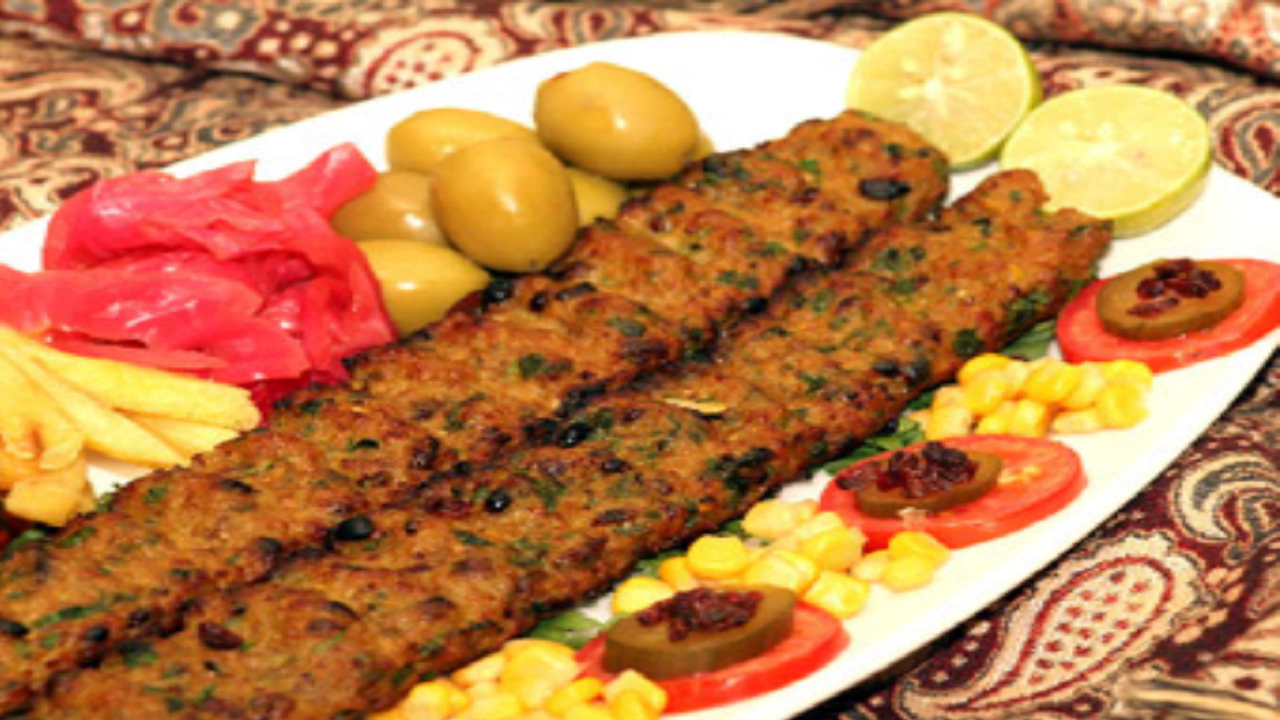 طرز تهیه کباب مخصوص خلیج فارس؛ خوشمزه و مجلسی با سبزیجات