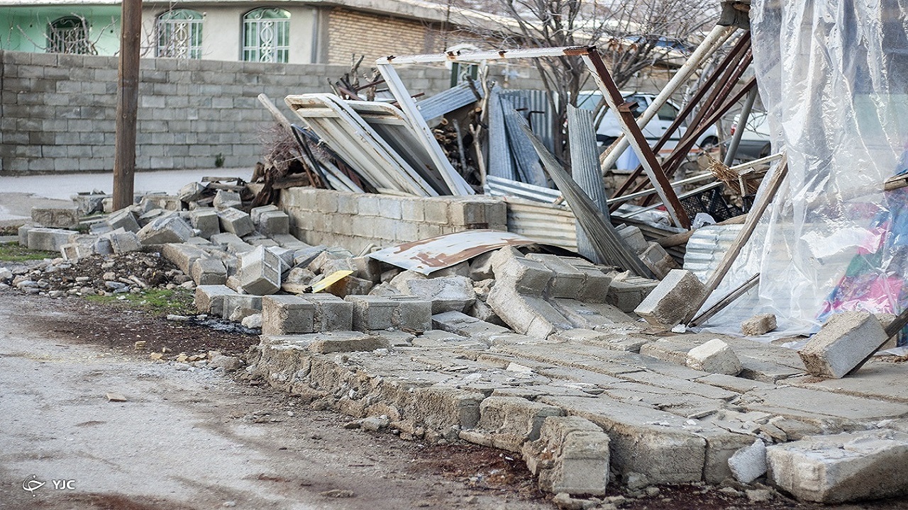 آخرین وضعیت امدادرسانی به زلزله زدگان سی سخت