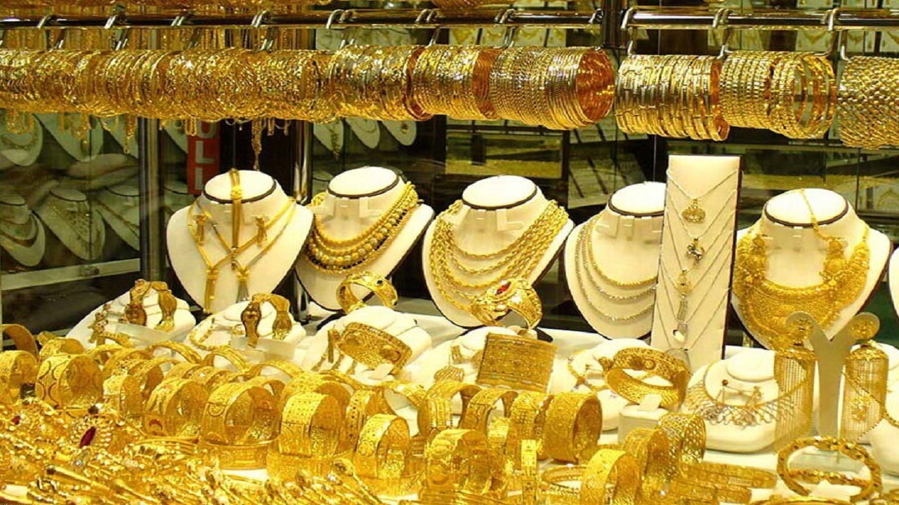 طلا اندکی گران شد/ نوسان چشم‌گیری در بازار طلا و سکه تا آخر سال نداریم
