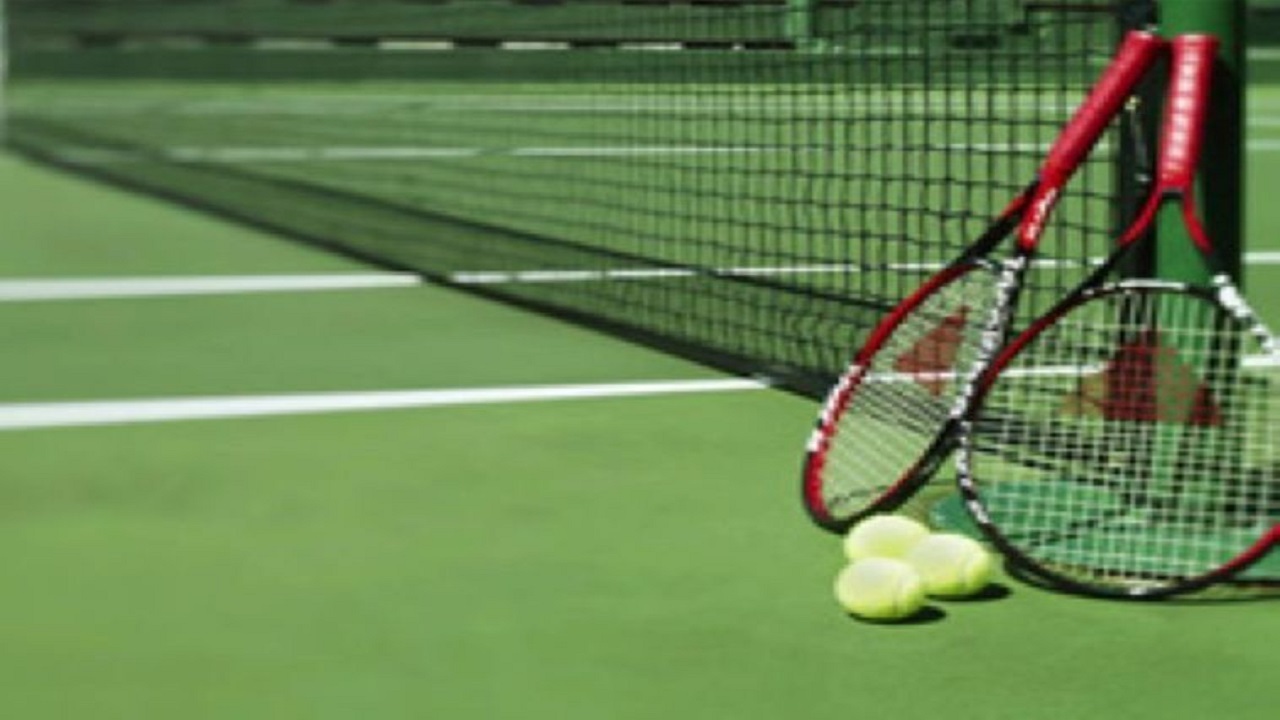 پایان مسابقات تنیس جام آدینه در سمنان