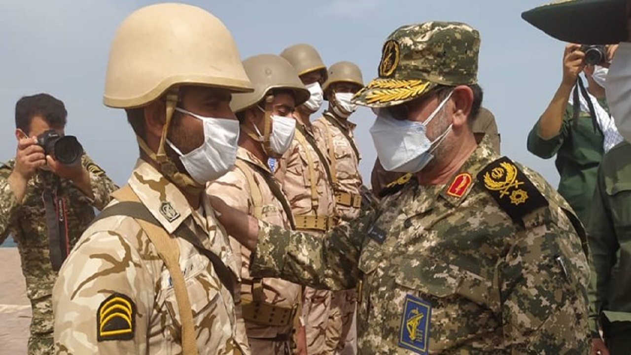 سردار تنگسیری: نیرو‌های دریایی سپاه و ارتش آماده پاسخ به تهدیدات دشمن هستند