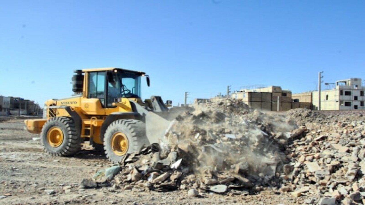 نخاله‌های ساختمانی پیرامون تبریز پاکسازی می‌شوند