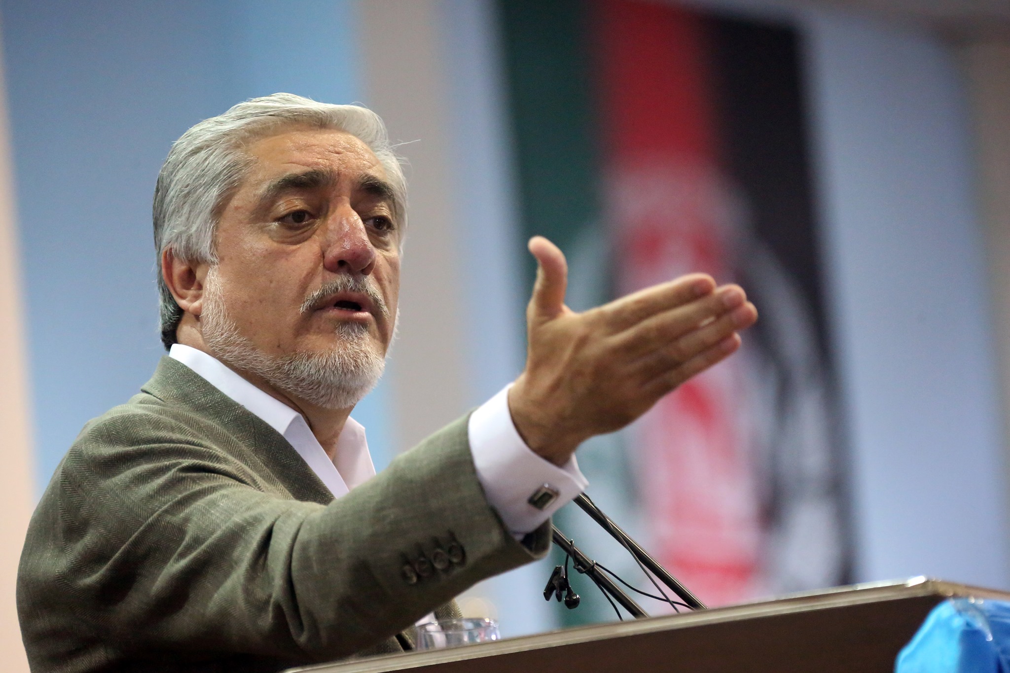 عبدالله حمله های تروریستی در کابل و ننگرهار را محکوم کرد