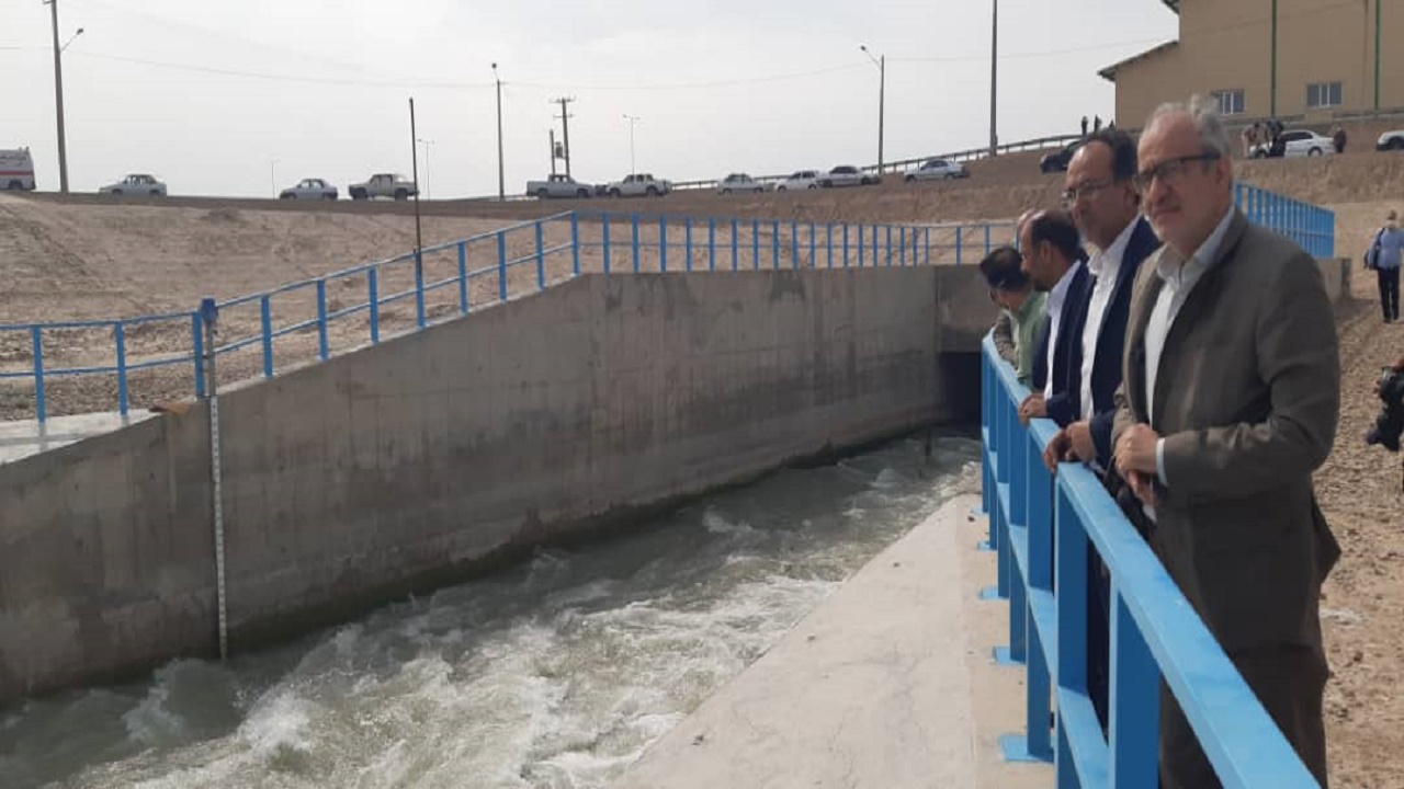 افتتاح طرح‌های مدیریت یکپارچه منابع آب سیستان