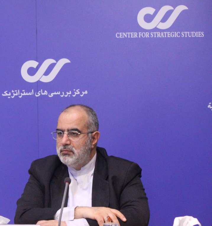 حسام‌الدین آشنا: لاریجانی قدر جمهوریت، اسلامیت و ایرانیت نظام را می‌شناسد