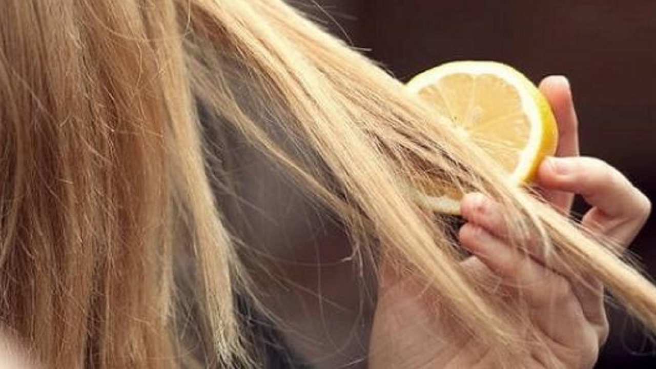 ۴ روش سریع و طبیعی برای پاک کردن رنگ مو