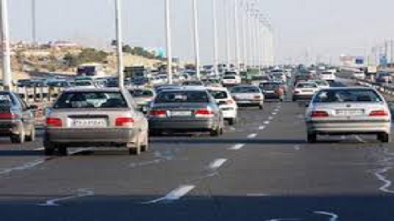افزایش ۹ درصدی تردد خودرو‌ها در راه‌های استان اصفهان
