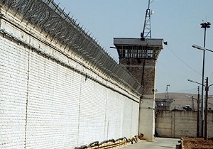 متواری بودن۶ نفر از زندانیان پارسیلون خرم‌آباد