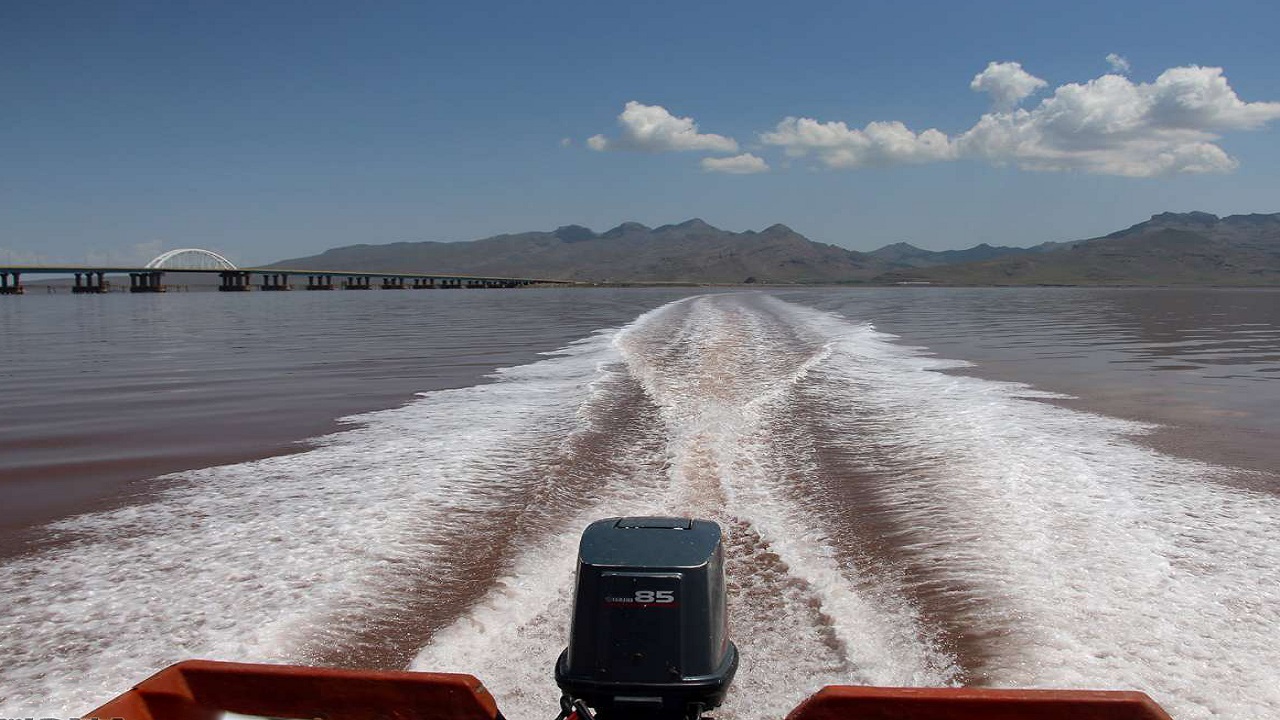 وسعت دریاچه ارومیه به بیش از ۳۱۶۰ کیلومتر مربع رسید