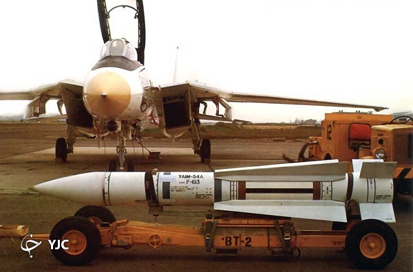کدام خلبان ایرانی با یک موشک سه فروند جنگنده عراقی را منهدم کرد؟