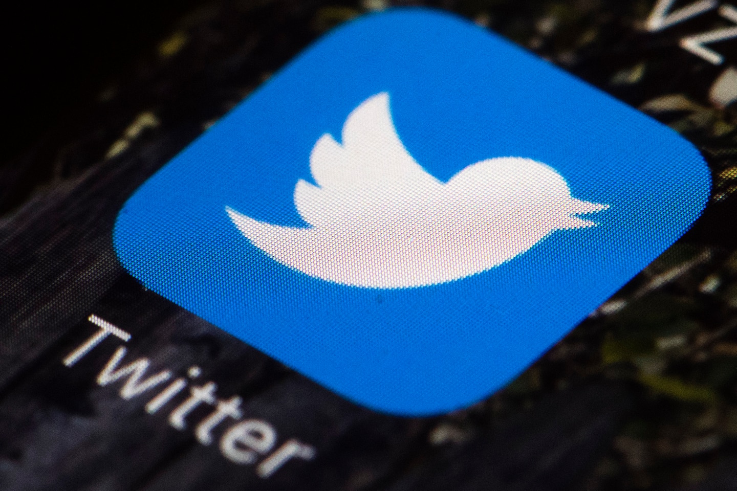 قابلیت Fleets توئیتر آمار آزار‌های اینترنتی را کاهش داد