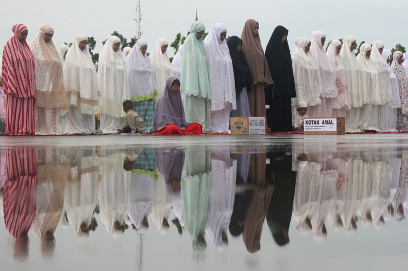 برگزاری نماز عید فطر در مناطق مختلف جهان+ تصاویر
