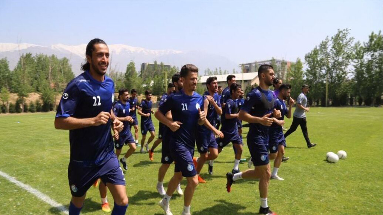 گزارشی از روند آماده سازی تیم استقلال برای شروع مجدد لیگ برتر فوتبال + فیلم