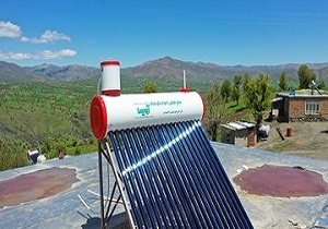 توزیع آبگرمکن خورشیدی درهورامان