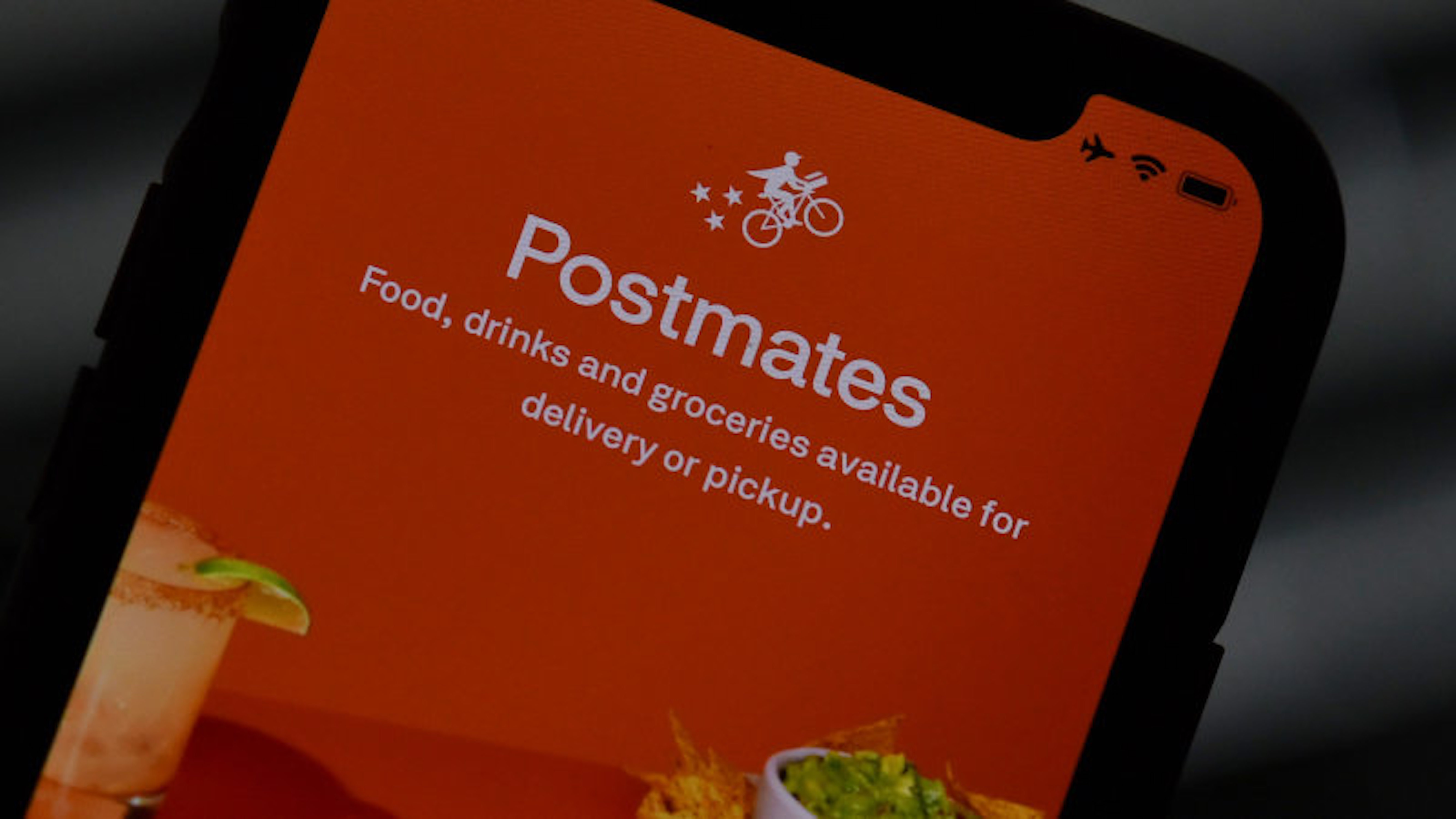 خرید سرویس اینترنتی ارسال غذای Postmate توسط اوبر