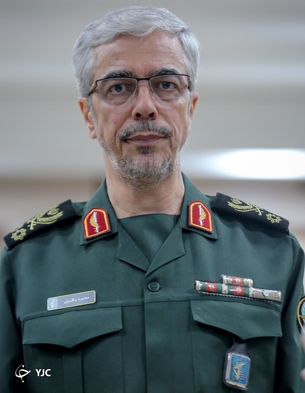 پشت پرده نشان‌های نظامی ایران/ هر کدام از نشان‌های نظامی چه معنایی دارند؟