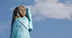 باشگاه خبرنگاران -سوزانده شدن مجسمه همسر ترامپ در اسلوونی