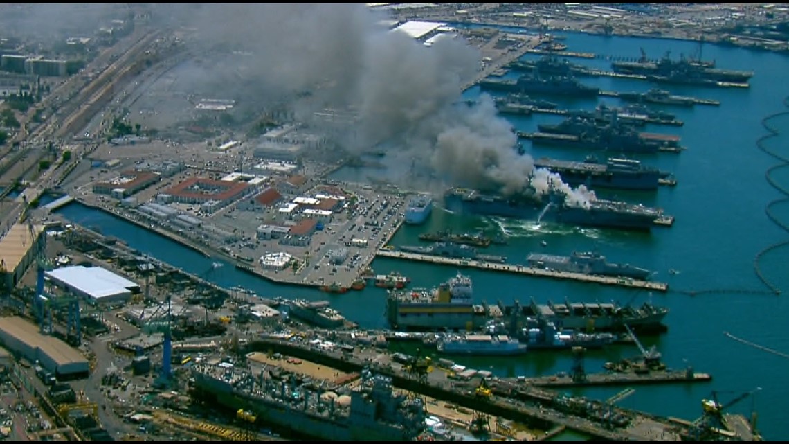 وقوع انفجار و آتش‌سوزی در کشتی جنگی نیروی دریایی آمریکا