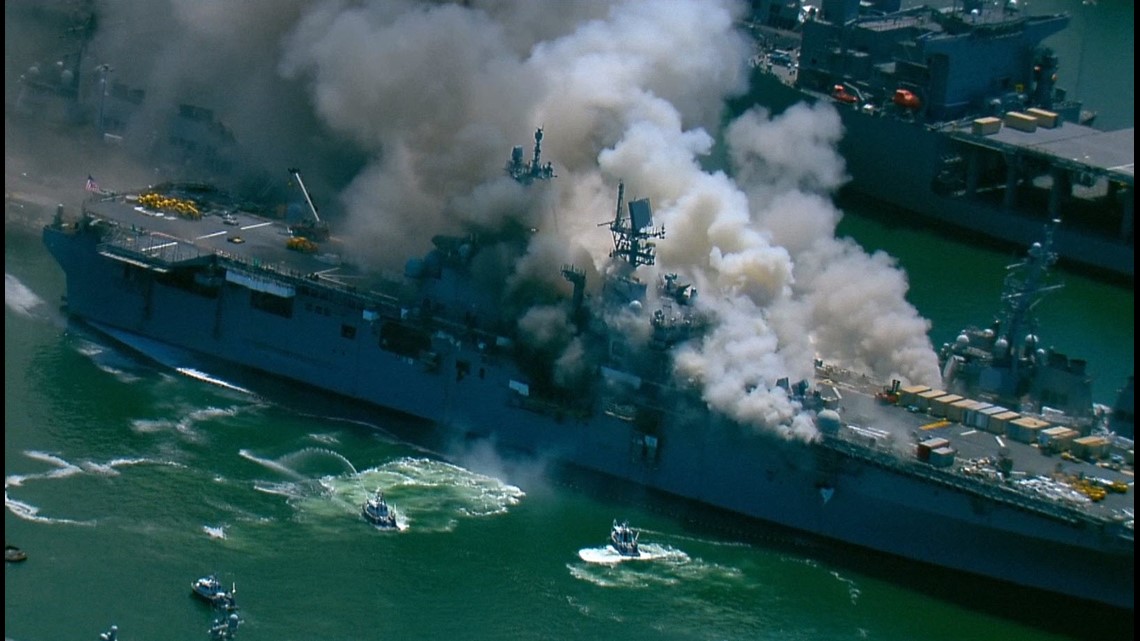 وقوع انفجار و آتش‌سوزی در کشتی جنگی نیروی دریایی آمریکا