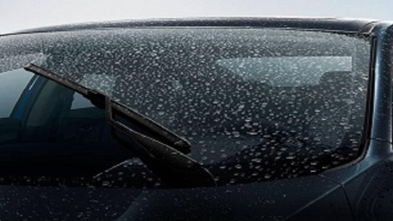 سنسور باران خودرو چیست و چگونه کار می‌کند؟