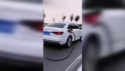 سیستم جالب اطفاء حریق در پمپ بنزین + فیلم