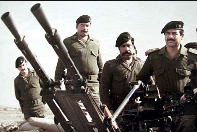 شکارچی تانک‌ها؛ فرمانده ایرانی پایگاه انگلیسی موش‌های صحرا + تصاویر