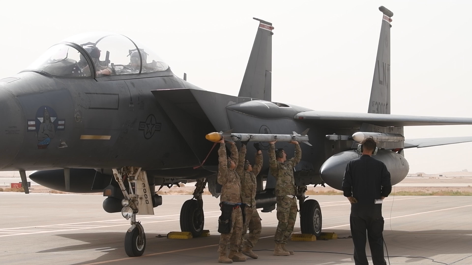 نیروی هوایی آمریکا نظامیان جدیدی را راهی خلیج فارس کرد