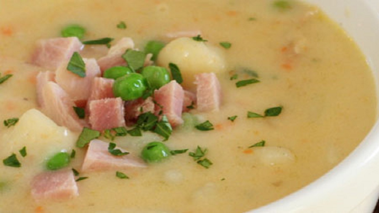 سوپ سیب زمینی و ژامبون ساده و با طعمی بی نظیر + طرز تهیه