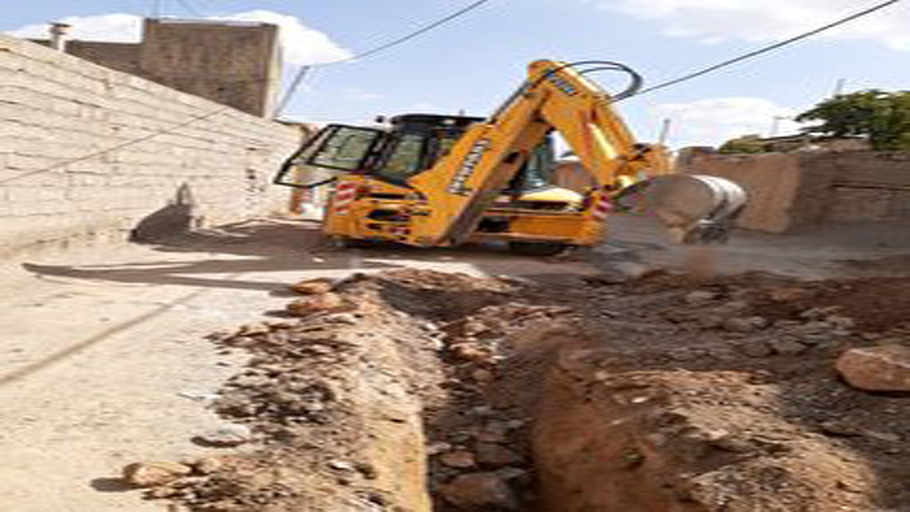 اصلاح و توسعه ۱۰۰ متر از شبکه آبرسانی شهر ایلام