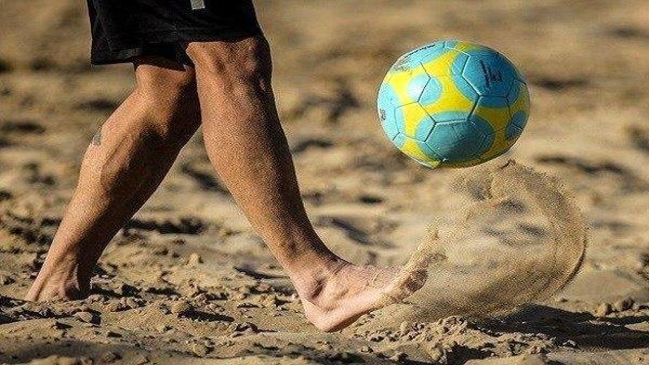آغاز رقابت‌های لیگ برتر فوتبال ساحلی