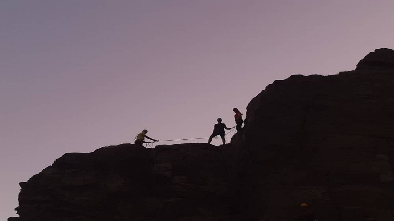 کوهستان عظیمیه کرج، میزبان کارآموزی سنگنوردی هلال احمری‌ها