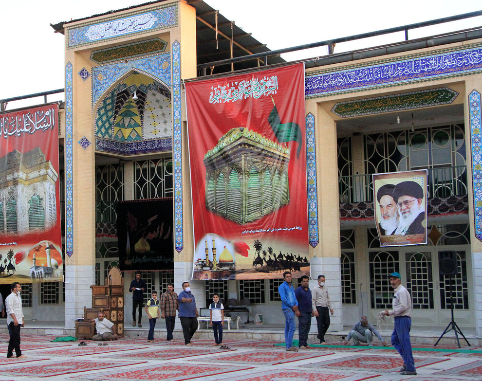 حسینیه ایران، رخت عزای حسینی بر تن کرد به روایت تصویر