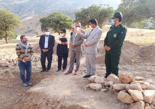 کشف ۵ گورستان باستانی در سادات محمودی دنا