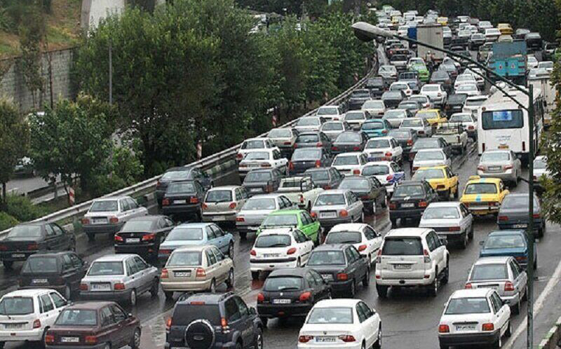 تردد خودرو‌های شخصی در تبریز ۳۳ درصد افزایش یافت