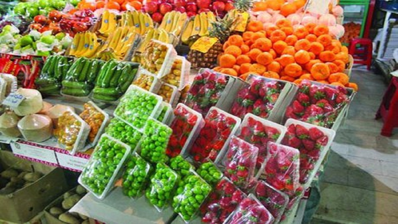 ثبات نسبی قیمت میوه در بازار/کمبودی در عرضه محصولات باغی نداریم