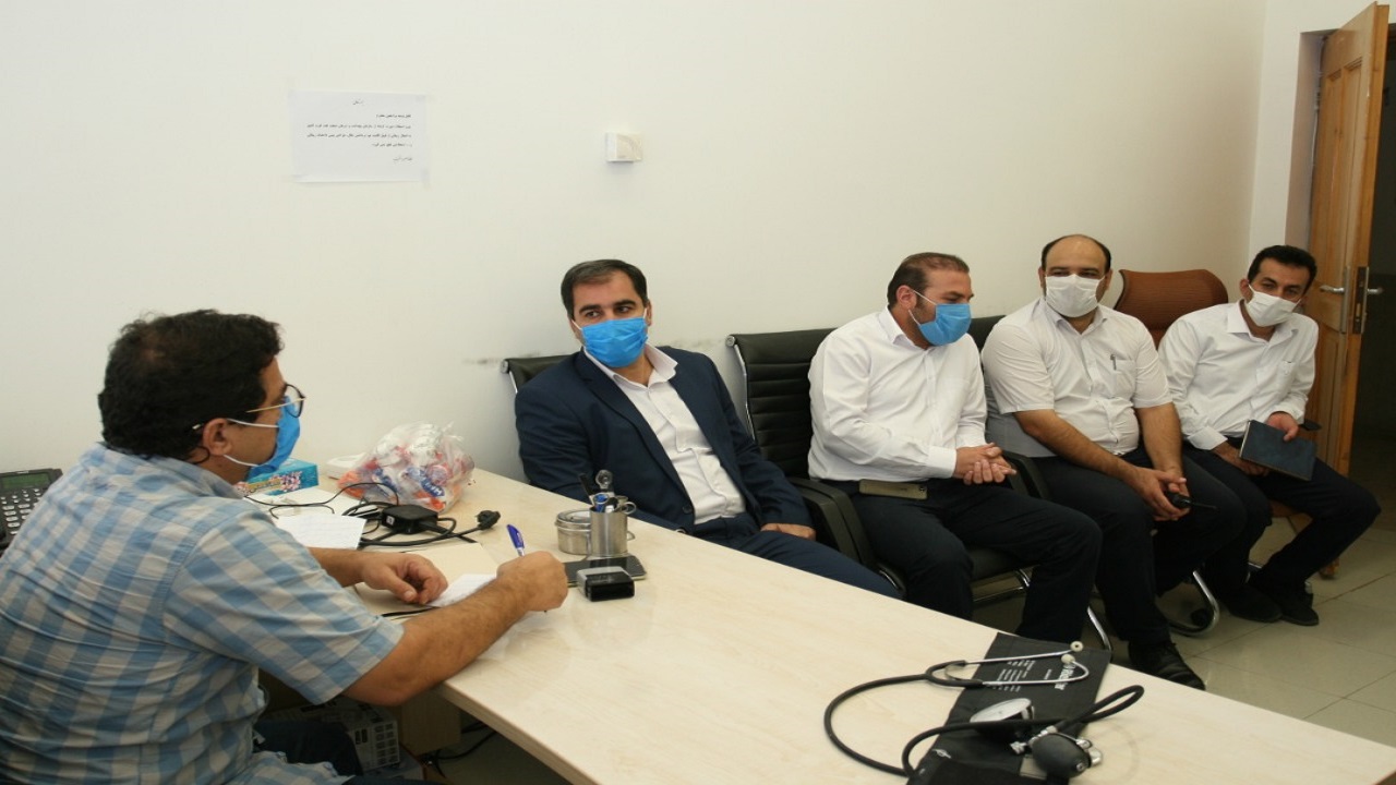 تلاش کادر درمان استان در مبارزه با ویروس کرونا ستودنی است