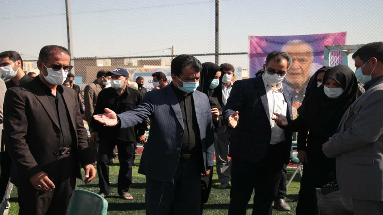 افتتاح زمین چمن مصنوعی در مهریز