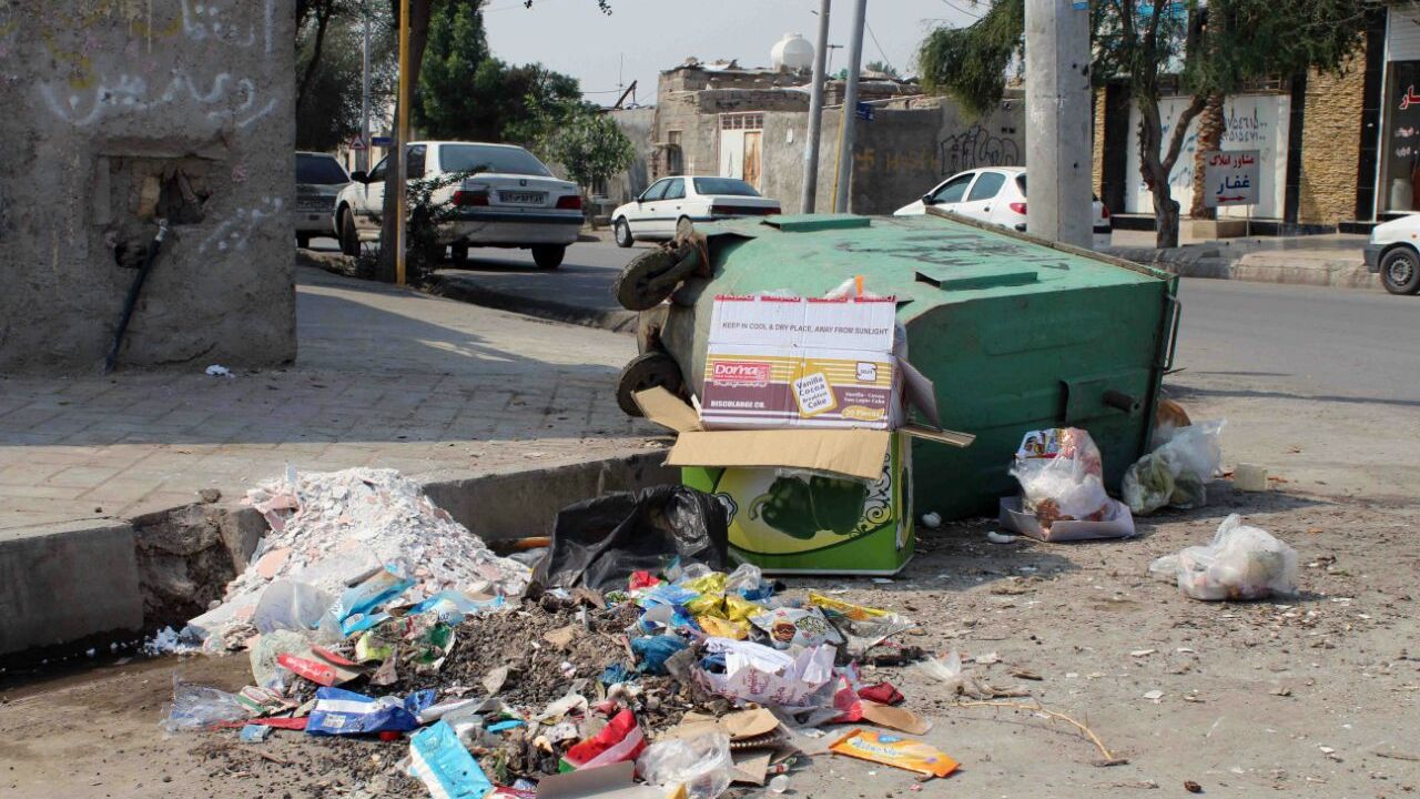 پیمانکار جمع آوری زباله بوشهر اخطار گرفت