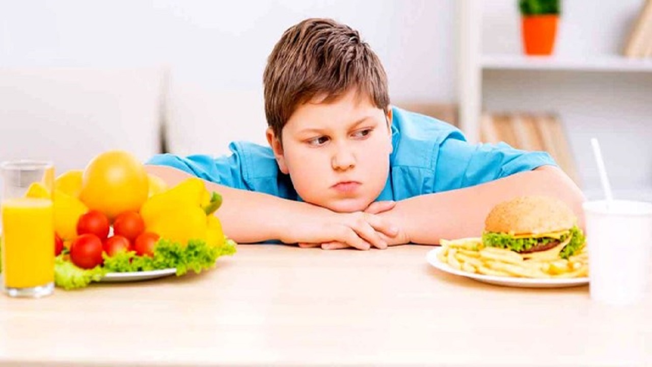 چگونه از چاقی بچه‌ها در ایام خانه‌نشینی جلوگیری کنیم؟